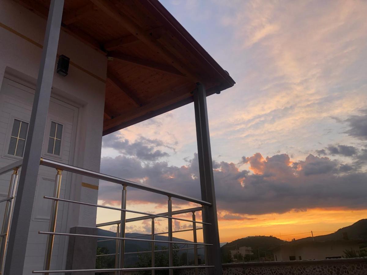 Hotel Apostoli Permet Luaran gambar