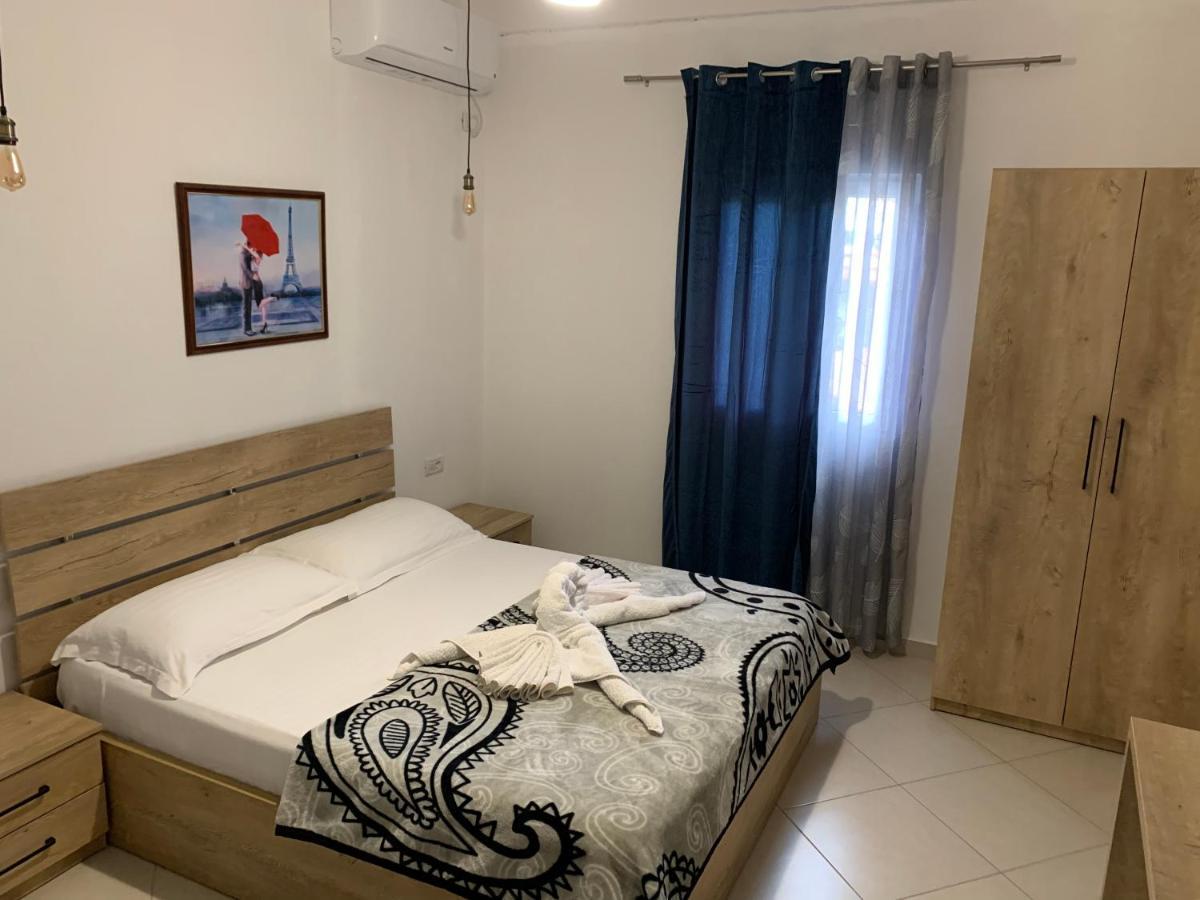 Hotel Apostoli Permet Luaran gambar